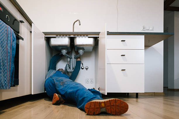 Professional Drain Cleaning technician working in Schooleys Mountain, NJ